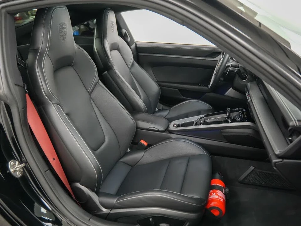 2023 Porsche 992 Carrera S - Image 18 of 31