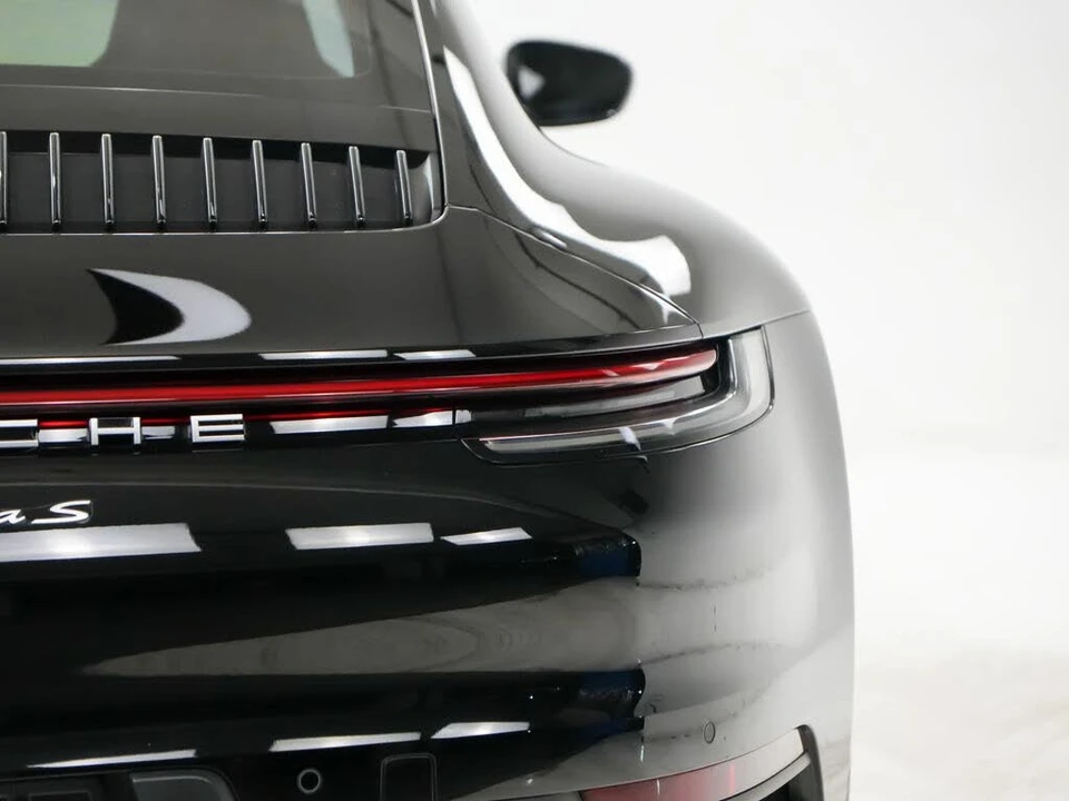 2023 Porsche 992 Carrera S - Image 12 of 31