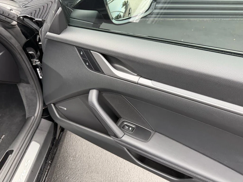 2023 Porsche 992 Carrera S - Image 21 of 27