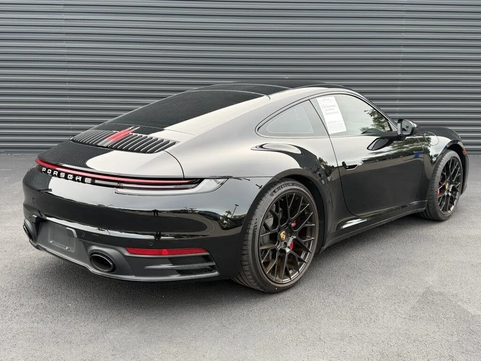 2023 Porsche 992 Carrera S - Image 9 of 27