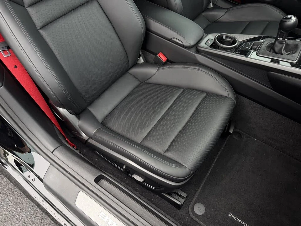 2023 Porsche 992 Carrera S - Image 17 of 27