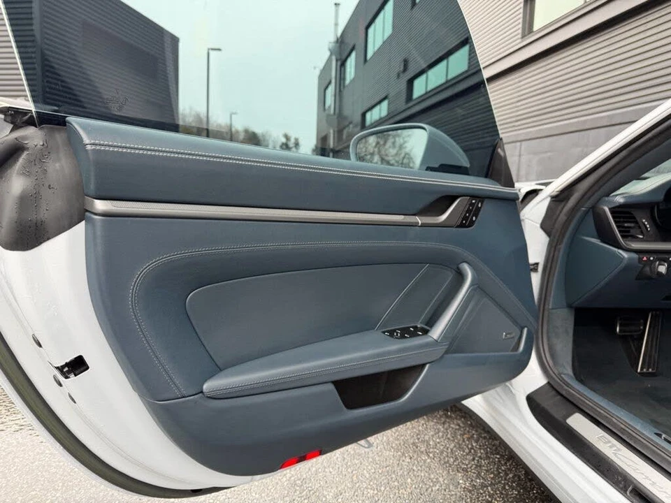 2023 Porsche 992 Carrera S - Image 18 of 26