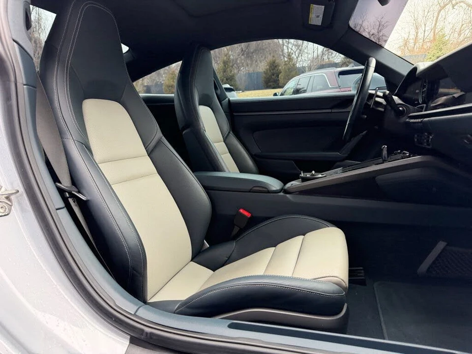 2023 Porsche 992 Carrera S - Image 22 of 26