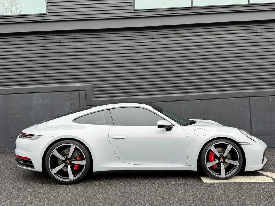 2023 Porsche 992 Carrera S - Image 11 of 26