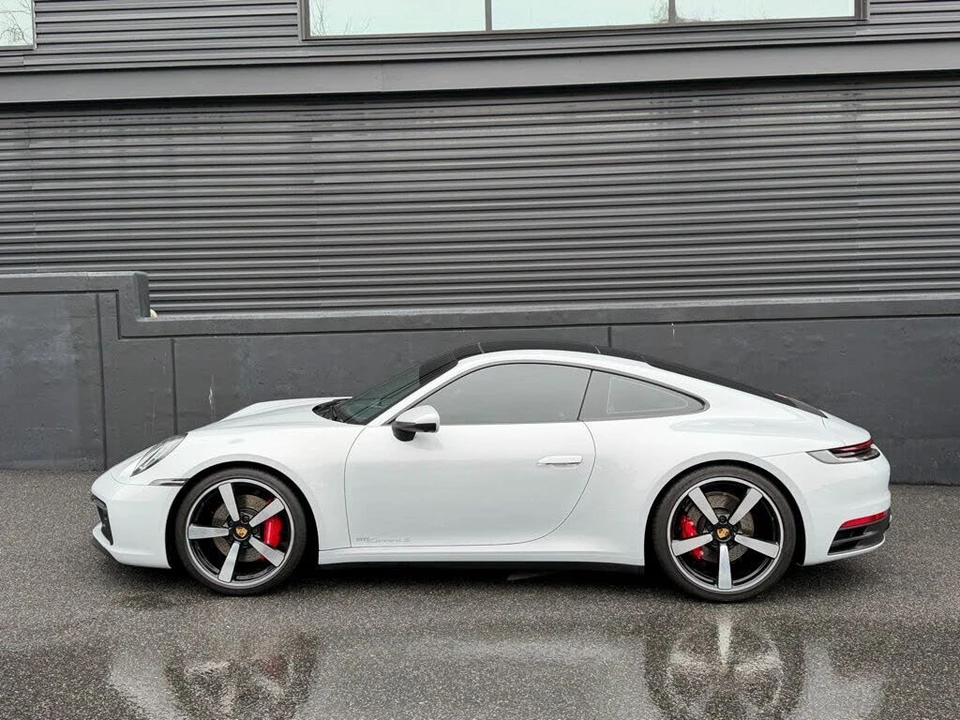 2023 Porsche 992 Carrera S - Image 7 of 26