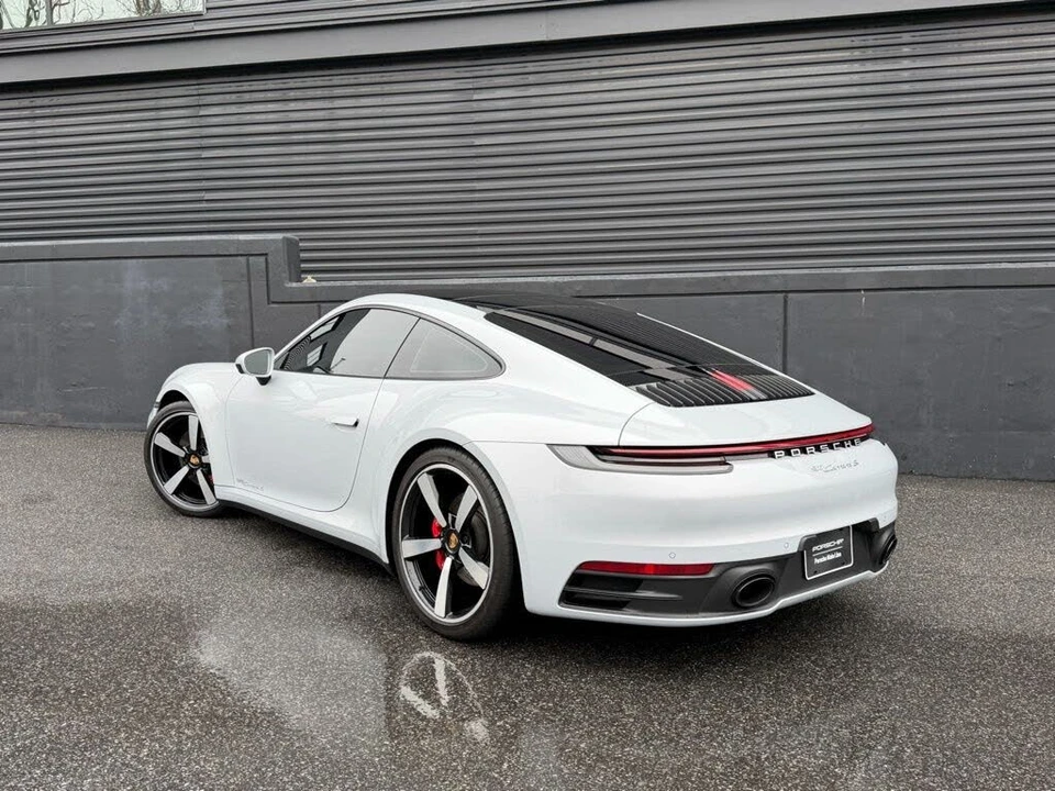 2023 Porsche 992 Carrera S - Image 8 of 26
