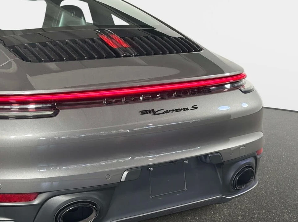 2023 Porsche 992 Carrera S - Image 9 of 31