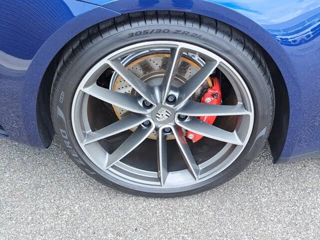 2023 Porsche 992 Carrera S - Image 12 of 31