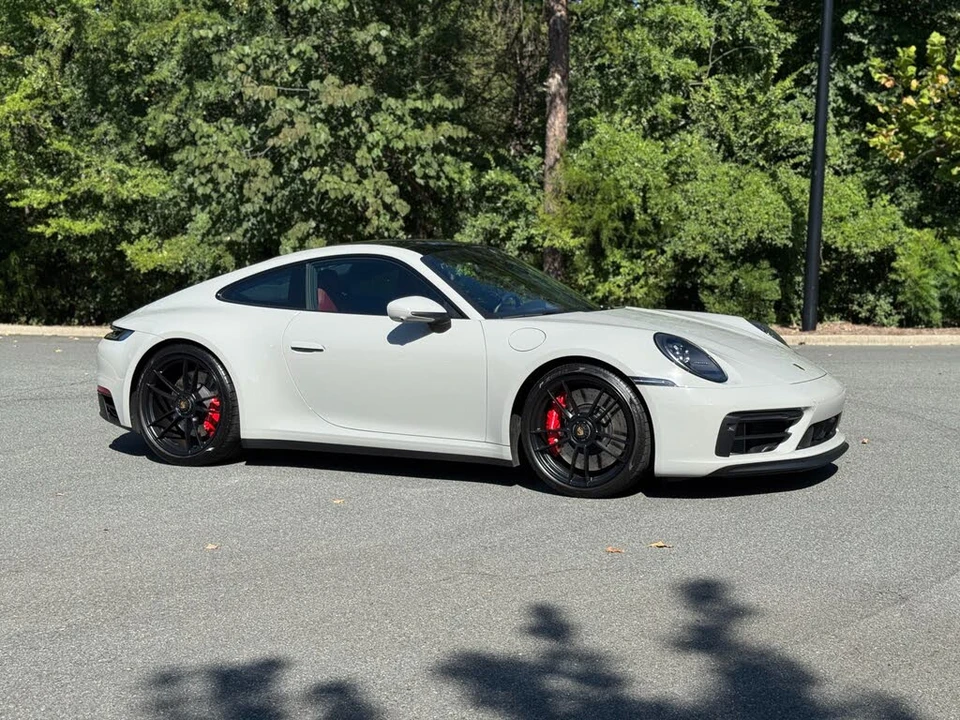 2023 Porsche 992 Carrera S - Image 15 of 31