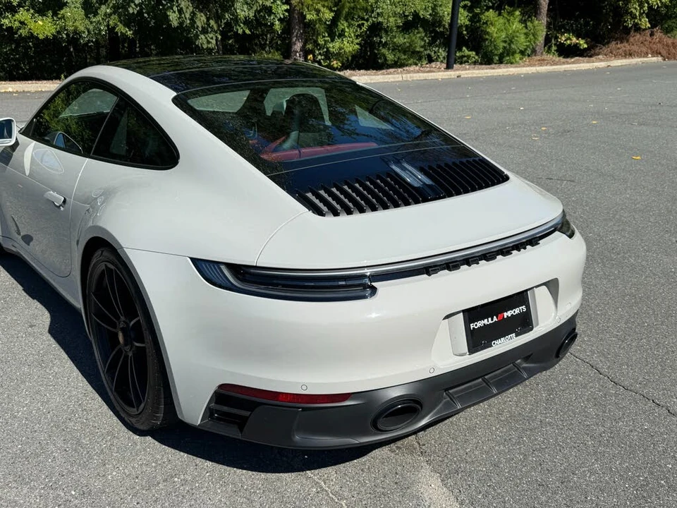 2023 Porsche 992 Carrera S - Image 21 of 31