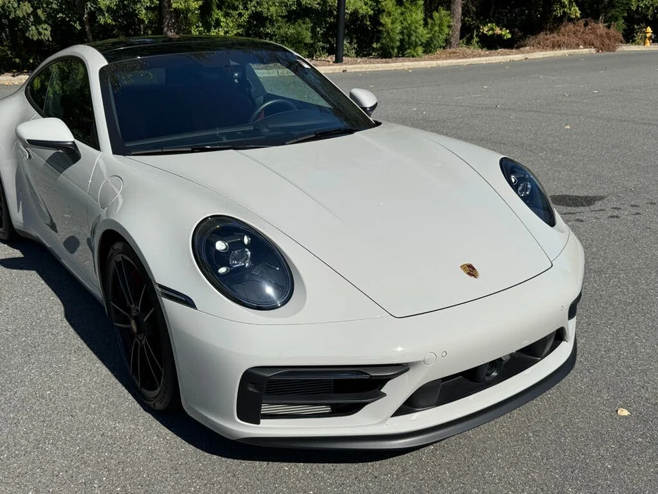 2023 Porsche 992 Carrera S - Image 17 of 31