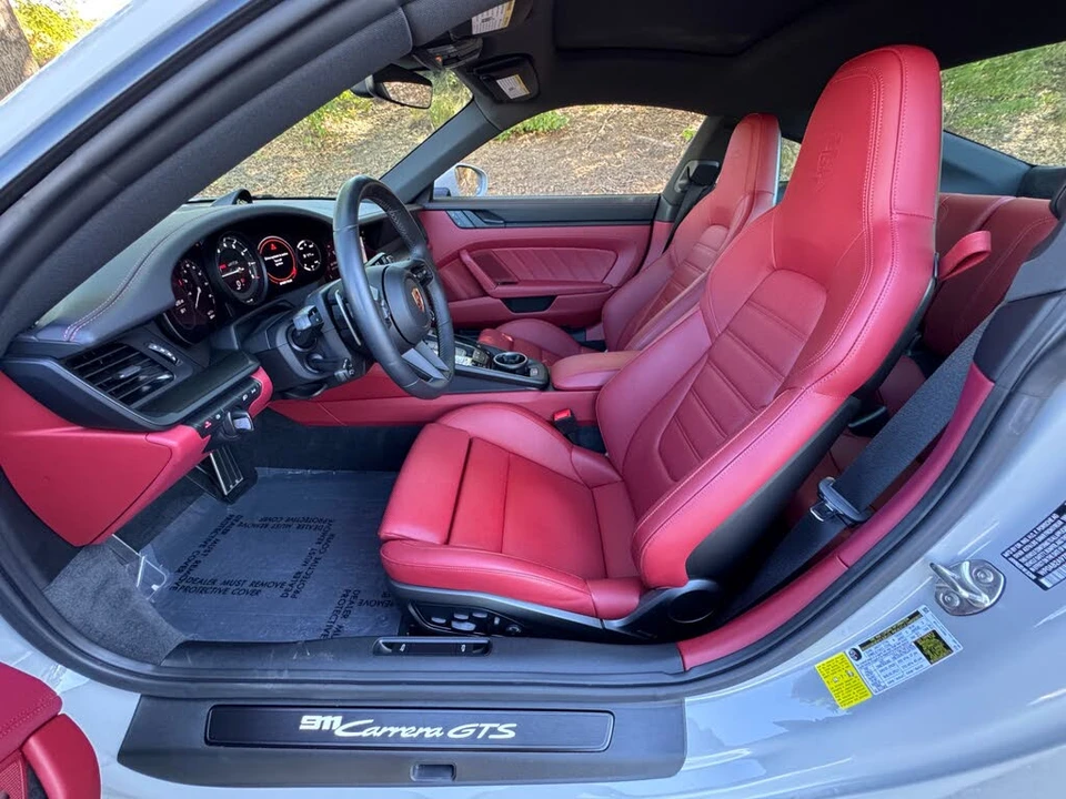 2023 Porsche 992 Carrera S - Image 28 of 31