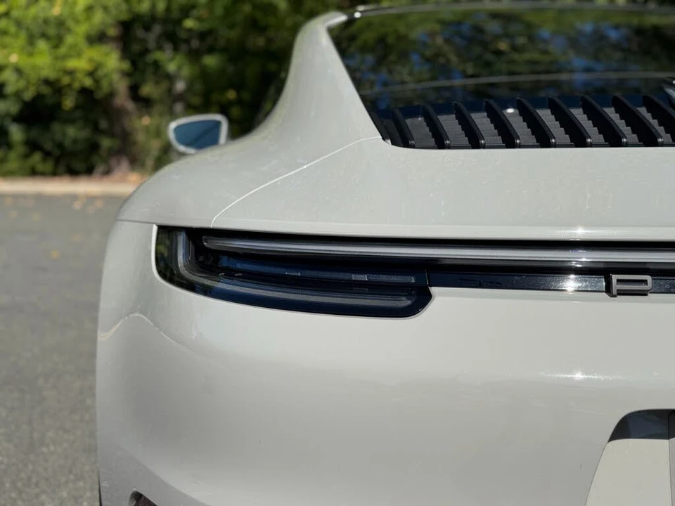 2023 Porsche 992 Carrera S - Image 23 of 31
