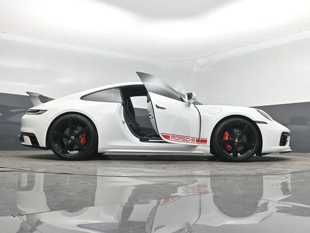 2023 Porsche 992 Carrera S - Image 7 of 31