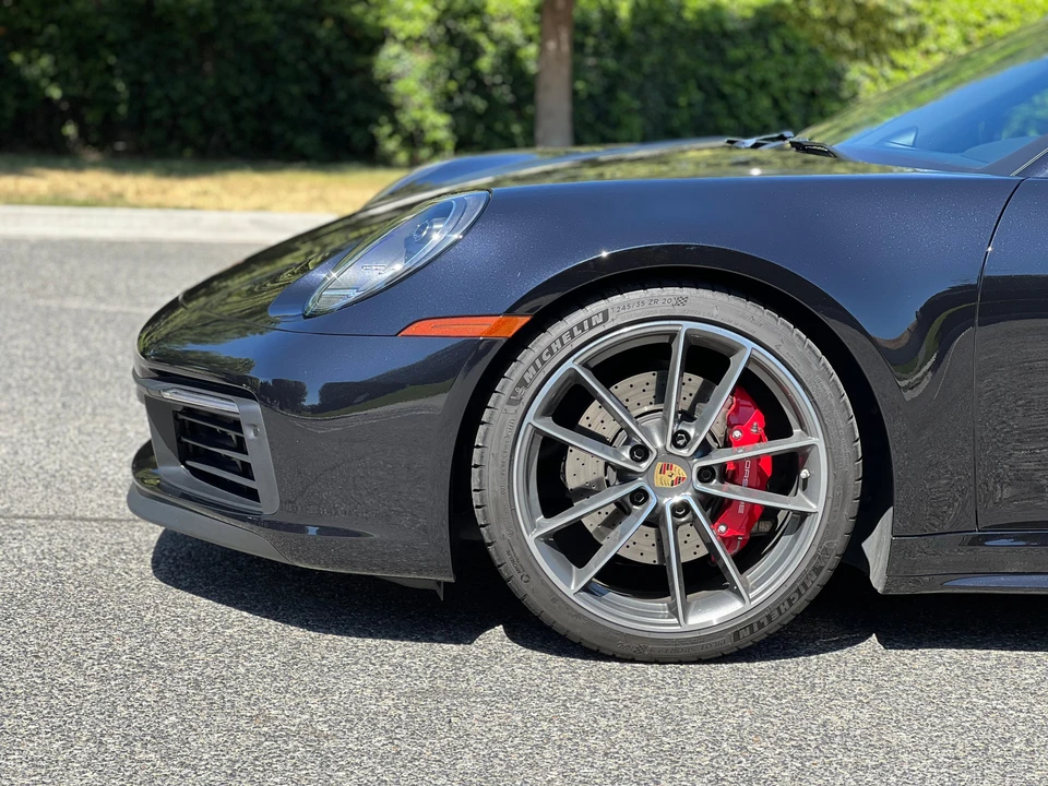 2023 Porsche 992 Carrera S - Image 9 of 31
