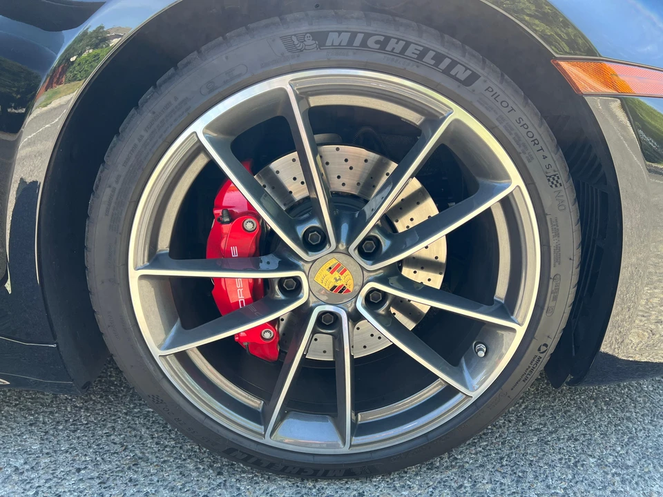 2023 Porsche 992 Carrera S - Image 15 of 31