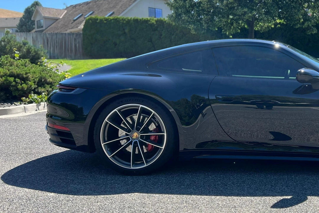 2023 Porsche 992 Carrera S - Image 12 of 31