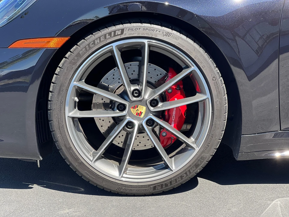 2023 Porsche 992 Carrera S - Image 13 of 31