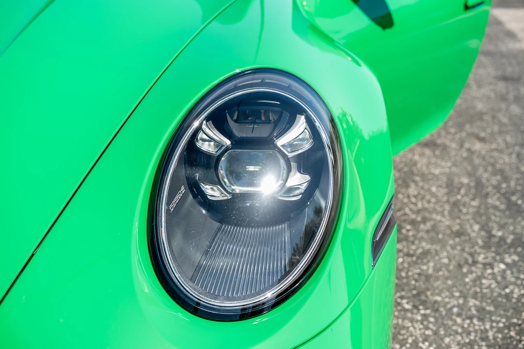 2023 Porsche 992 Carrera S - Image 16 of 31