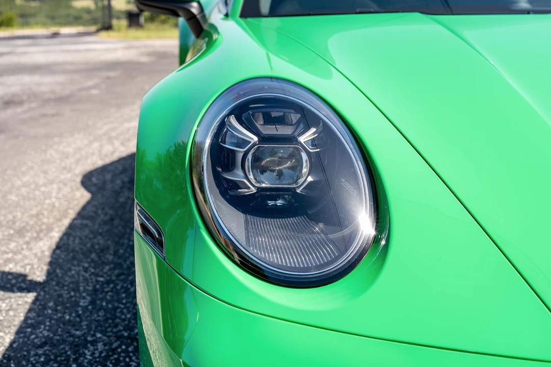 2023 Porsche 992 Carrera S - Image 12 of 31