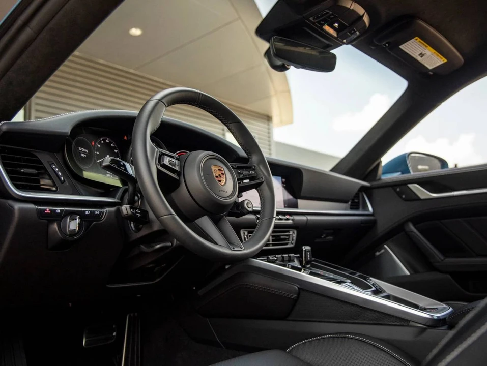2023 Porsche 992 Carrera S - Image 4 of 5