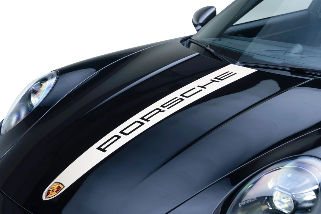 2023 Porsche 992 Carrera S - Image 19 of 31