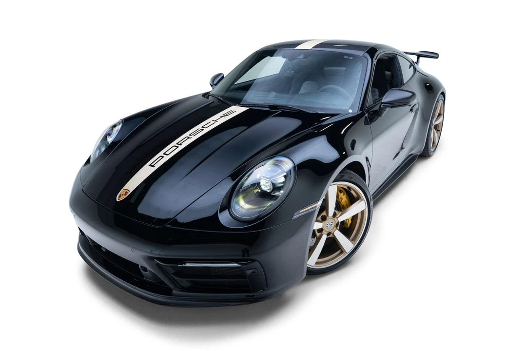 2023 Porsche 992 Carrera S - Image 28 of 31