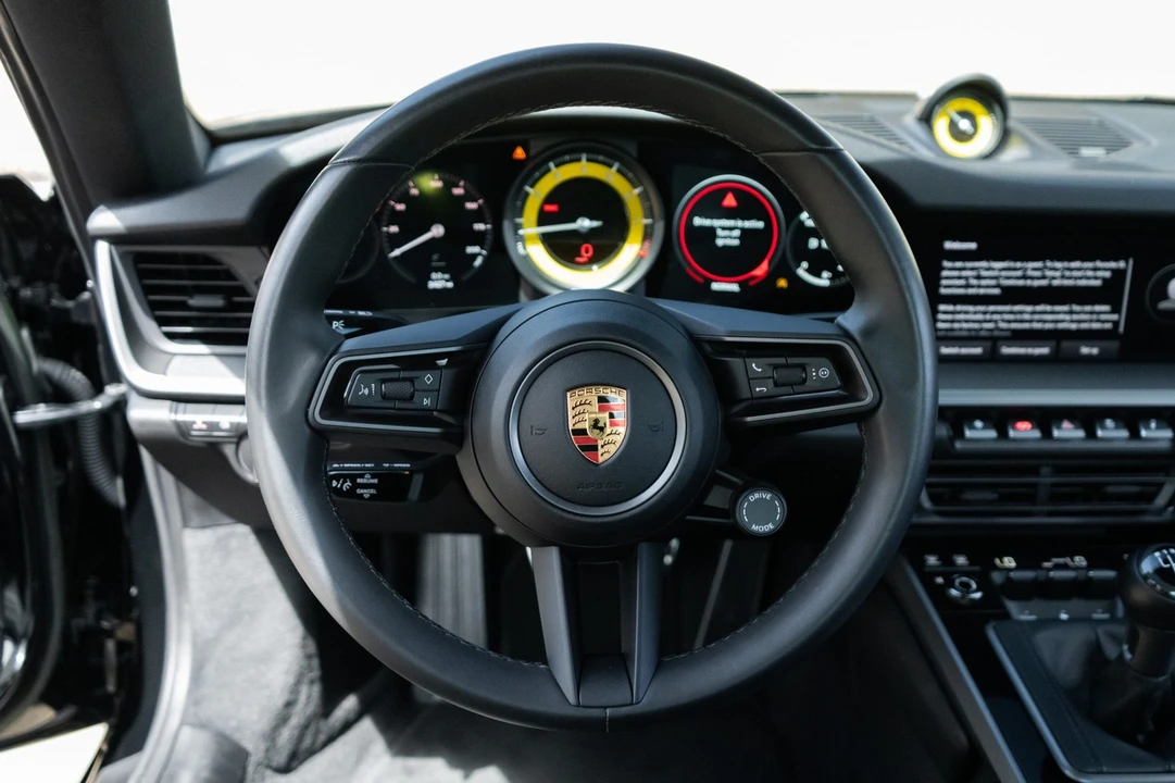 2023 Porsche 992 Carrera S - Image 10 of 31
