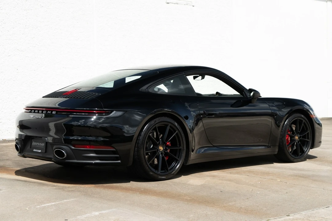 2023 Porsche 992 Carrera S - Image 9 of 31