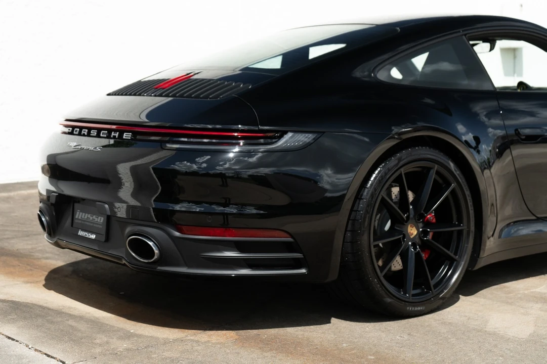 2023 Porsche 992 Carrera S - Image 16 of 31