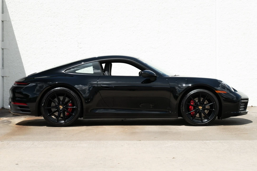 2023 Porsche 992 Carrera S - Image 8 of 31