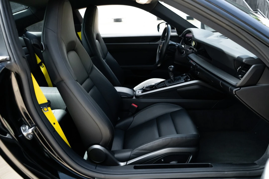 2023 Porsche 992 Carrera S - Image 18 of 31