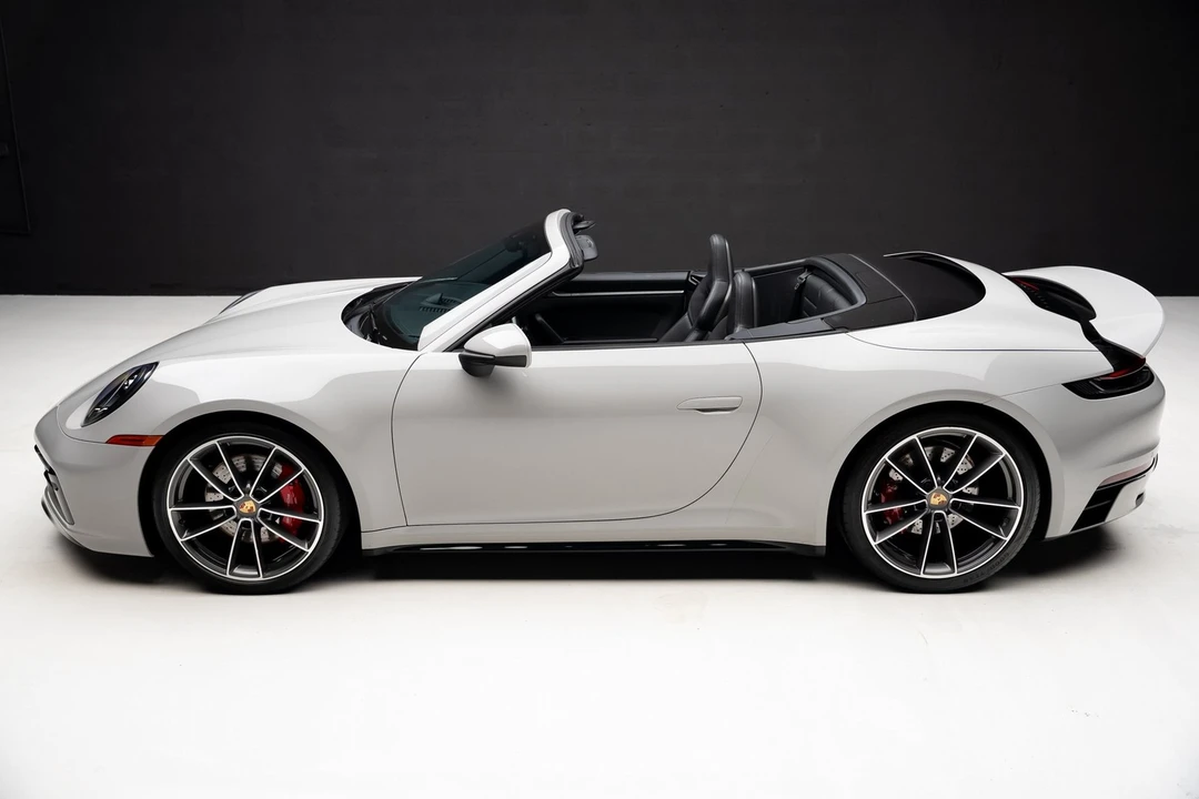 2023 Porsche 992 Carrera S - Image 17 of 21