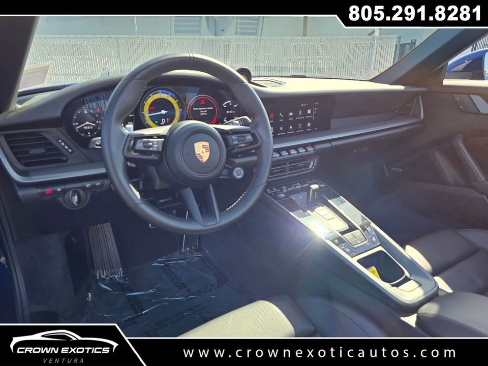 2023 Porsche - Image 21 of 29