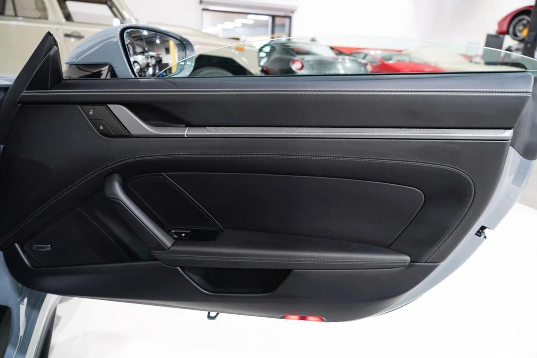 2023 Porsche 992 Carrera S - Image 19 of 21