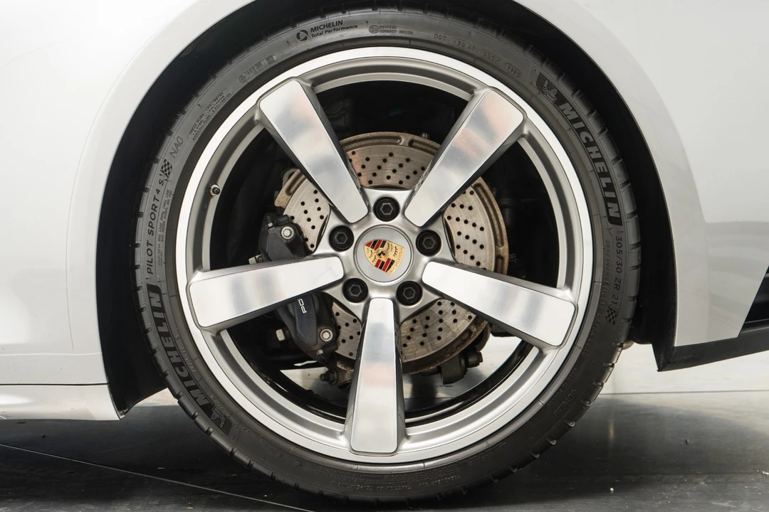 2023 Porsche 992 Carrera T - Image 11 of 21
