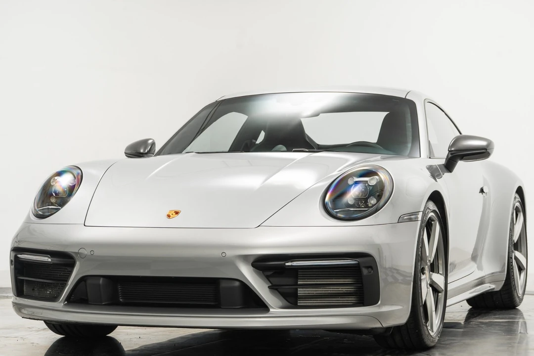 2023 Porsche 992 Carrera T - Image 5 of 21