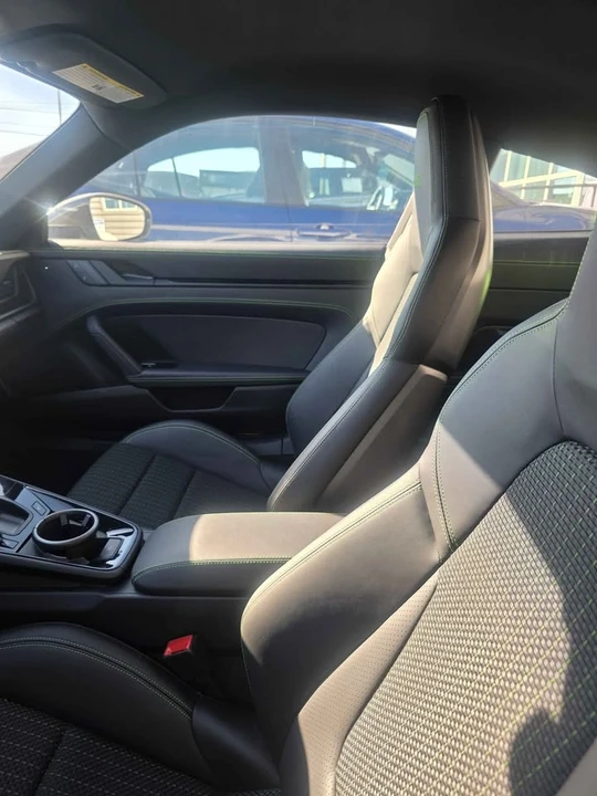 2023 Porsche 992 Carrera T - Image 9 of 10