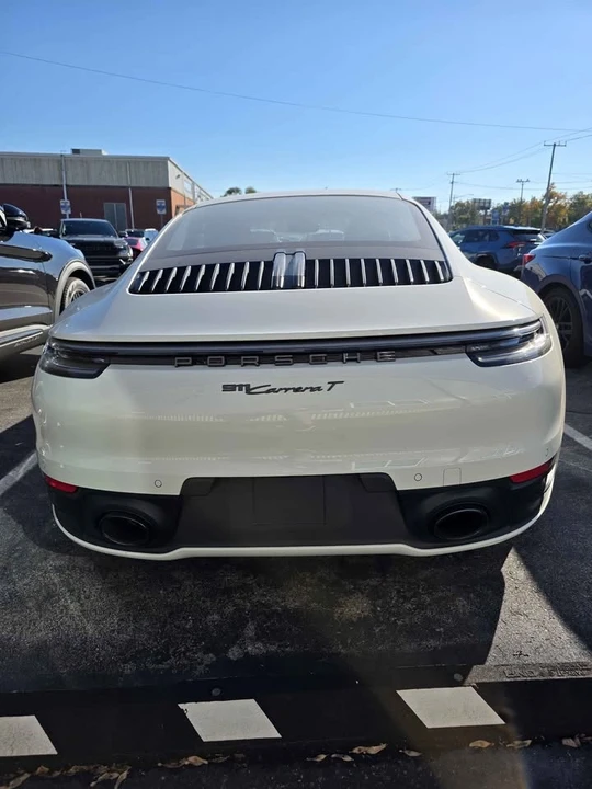 2023 Porsche 992 Carrera T - Image 6 of 10