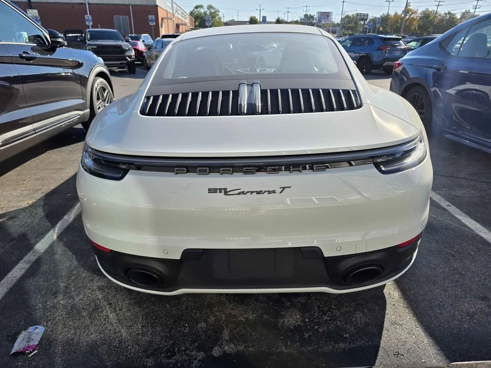 2023 Porsche 992 Carrera T - Image 5 of 10