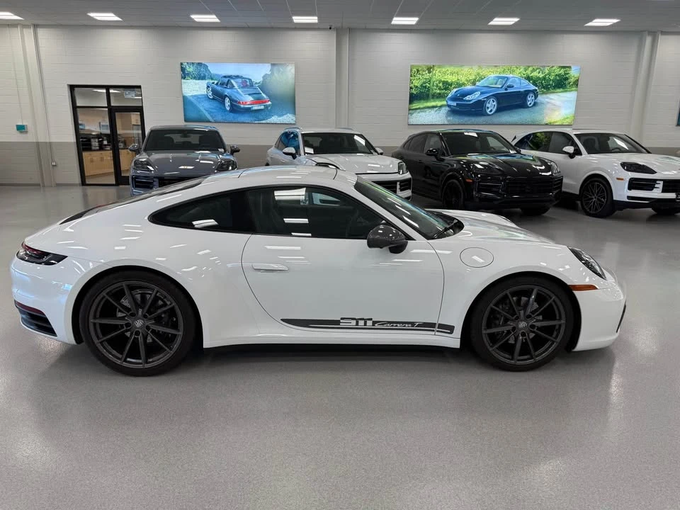 2023 Porsche 992 Carrera T - Image 7 of 14