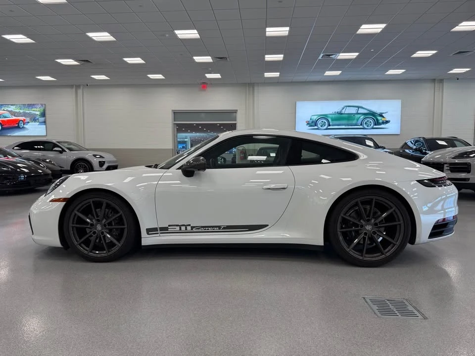 2023 Porsche 992 Carrera T - Image 4 of 14