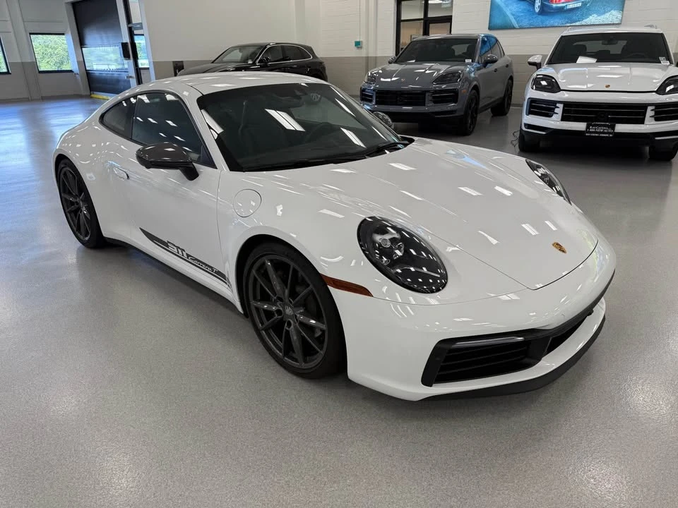 2023 Porsche 992 Carrera T - Image 8 of 14