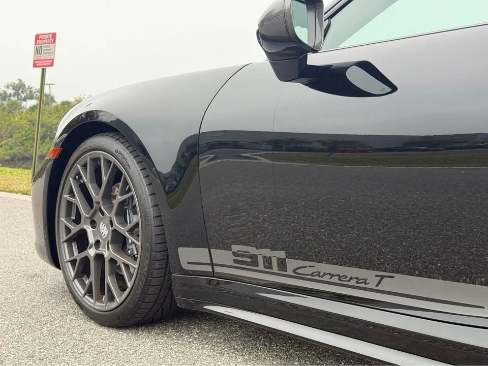 2023 Porsche 992 Carrera T - Image 5 of 16