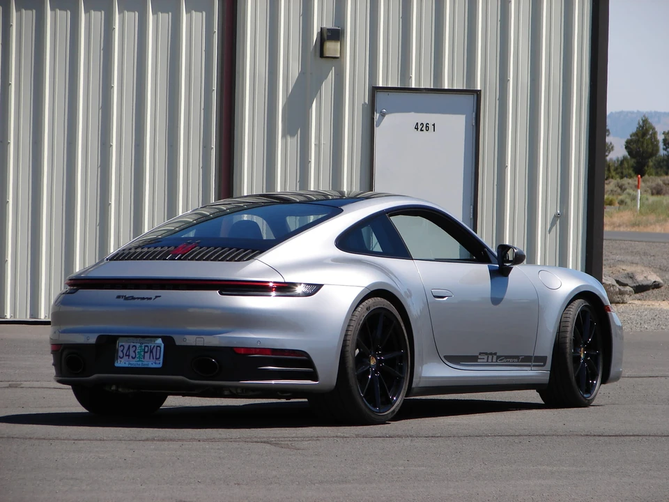 2023 Porsche 992 Carrera T - Image 24 of 31