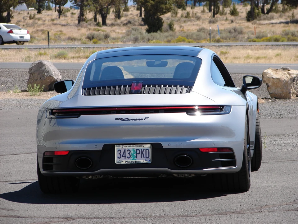 2023 Porsche 992 Carrera T - Image 21 of 31