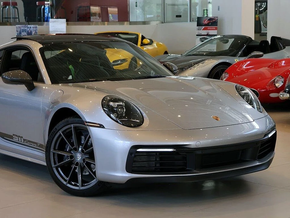 2023 Porsche 992 Carrera T - Image 20 of 31