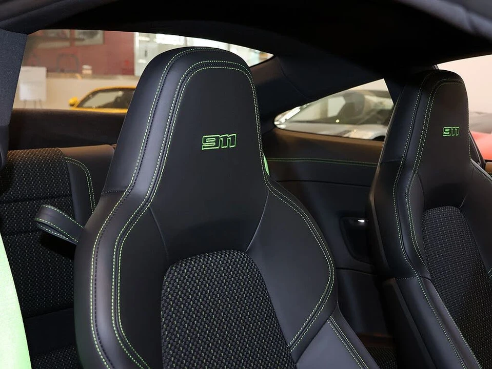 2023 Porsche 992 Carrera T - Image 10 of 31