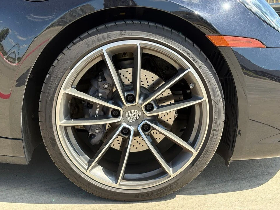 2023 Porsche 992 Carrera T - Image 9 of 11