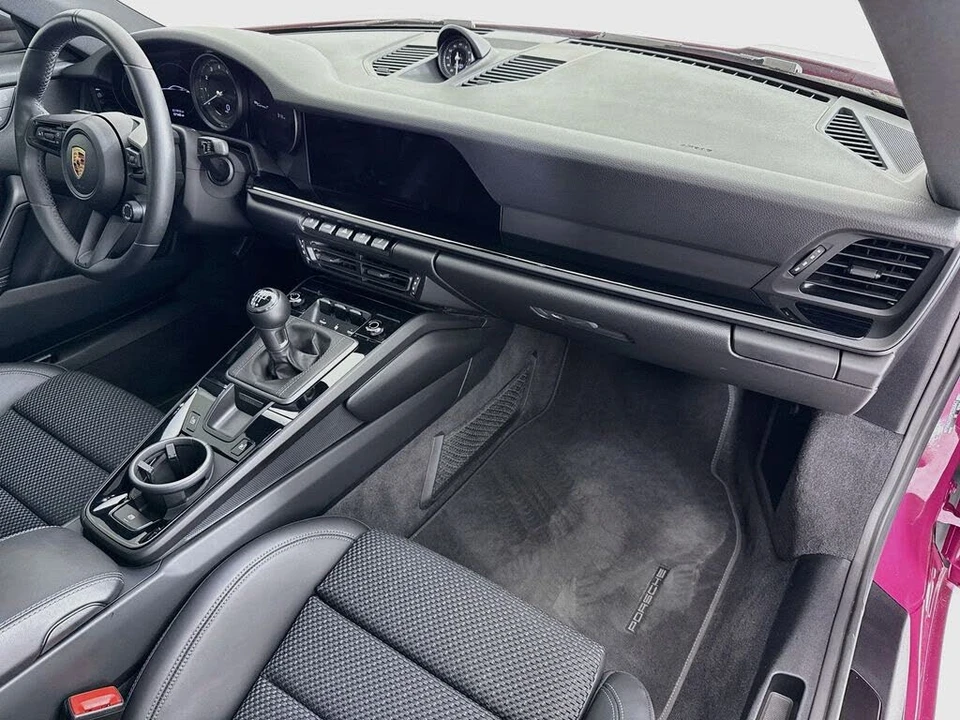 2023 Porsche 992 Carrera T - Image 28 of 31